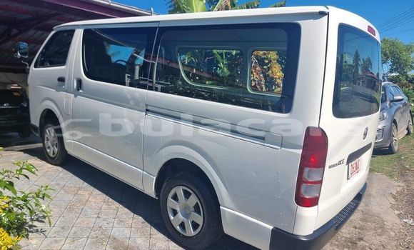 Acheter Occasion Voiture Toyota Hiace Blanc à Suva, Central Acheter Occasion Voiture Toyota Hiace Blanc à Suva, Central