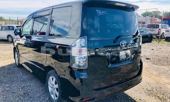 Acheter Occasion Voiture Toyota Voxy Autre à Suva, Central Acheter Occasion Voiture Toyota Voxy Autre à Suva, Central
