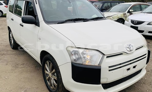 Acheter Occasion Voiture Toyota Probox Blanc à Suva, Central Acheter Occasion Voiture Toyota Probox Blanc à Suva, Central
