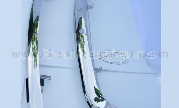 Acheter Lancia Flavia 2000 bumper à Lami, Central Acheter Lancia Flavia 2000 bumper à Lami, Central