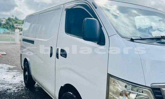 Buy Used Nissan Navara White Car in Suva in Central Buy Used Nissan Navara White Car in Suva in Central