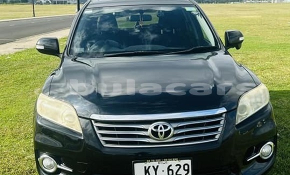 Acheter Occasion Voiture Toyota Vanguard Noir à Suva, Central