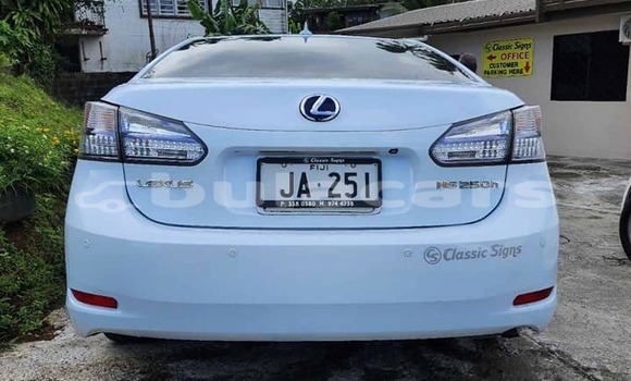 Acheter Occasion Voiture Lexus ES Blanc à Suva, Central Acheter Occasion Voiture Lexus ES Blanc à Suva, Central
