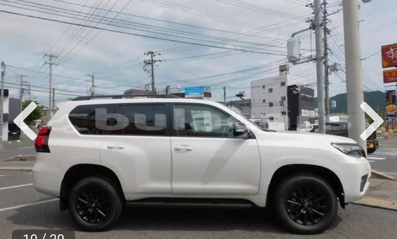Buy Used Toyota Prado White Car in Nadi in Western Buy Used Toyota Prado White Car in Nadi in Western