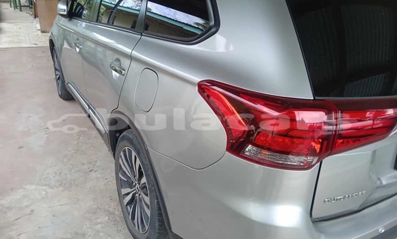 Acheter Occasion Voiture Mitsubishi Outlander Autre à Suva, Central Acheter Occasion Voiture Mitsubishi Outlander Autre à Suva, Central