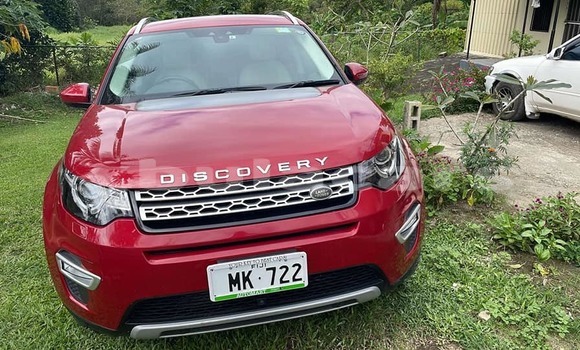 Acheter Occasion Voiture Land Rover Defender Rouge à Suva, Central Acheter Occasion Voiture Land Rover Defender Rouge à Suva, Central