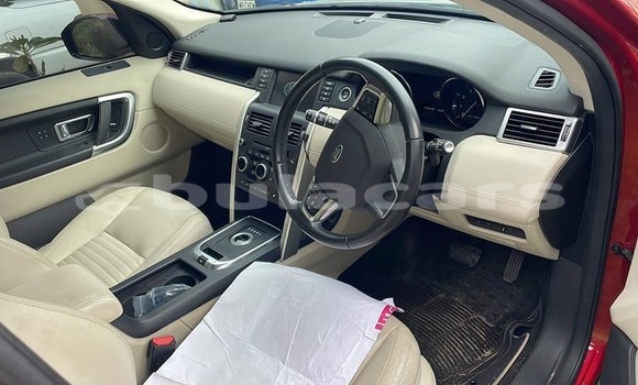 Acheter Occasion Voiture Land Rover Defender Rouge à Suva, Central Acheter Occasion Voiture Land Rover Defender Rouge à Suva, Central