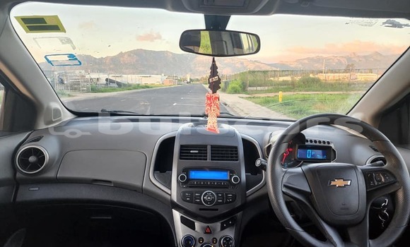 Acheter Occasion Voiture Chevrolet Sonic Rouge à Labasa, Northern