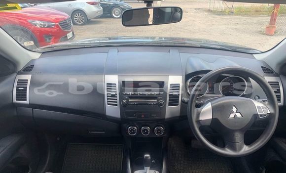 Acheter Occasion Voiture Mitsubishi Outlander Noir à Korovou, Central Acheter Occasion Voiture Mitsubishi Outlander Noir à Korovou, Central