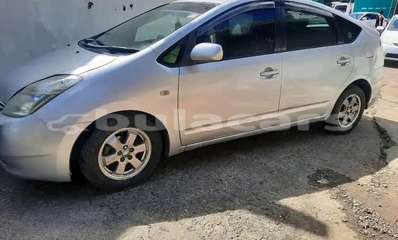 Buy Used Toyota Prius Silver Car in Suva in Central Buy Used Toyota Prius Silver Car in Suva in Central