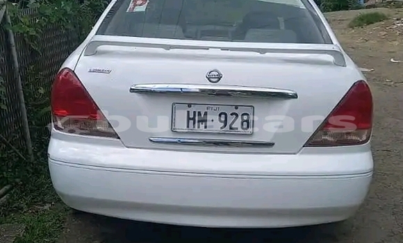 Buy Used Nissan Sunny White Car in Nasoki in Eastern Buy Used Nissan Sunny White Car in Nasoki in Eastern