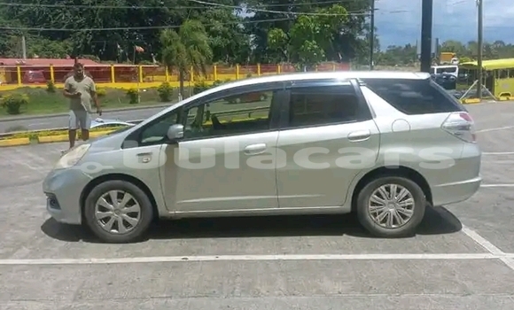 Buy Used Honda Fit Silver Car in Suva in Central Buy Used Honda Fit Silver Car in Suva in Central