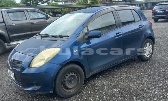 Acheter Occasion Voiture Toyota Vitz Bleu à Lomaji, Eastern Acheter Occasion Voiture Toyota Vitz Bleu à Lomaji, Eastern