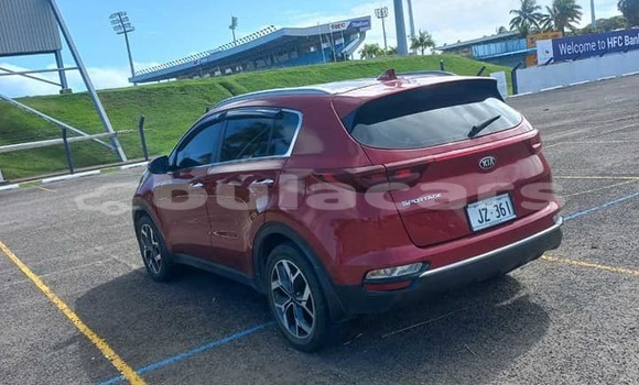 Acheter Occasion Voiture Kia Sportage Rouge à Import - Dubai, Central Acheter Occasion Voiture Kia Sportage Rouge à Import - Dubai, Central