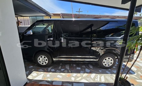 Acheter Occasion Voiture Toyota Hiace Noir à Korovou, Central Acheter Occasion Voiture Toyota Hiace Noir à Korovou, Central