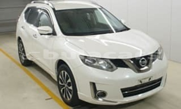 Acheter Occasion Voiture Nissan X–Trail Blanc à Komave, Western Acheter Occasion Voiture Nissan X–Trail Blanc à Komave, Western