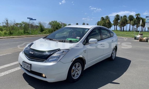 Acheter Occasion Voiture Toyota Prius Blanc à Korokade, Northern Acheter Occasion Voiture Toyota Prius Blanc à Korokade, Northern