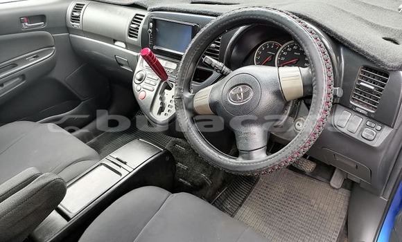 Acheter Occasion Voiture Toyota Wish Bleu à Komave, Western Acheter Occasion Voiture Toyota Wish Bleu à Komave, Western