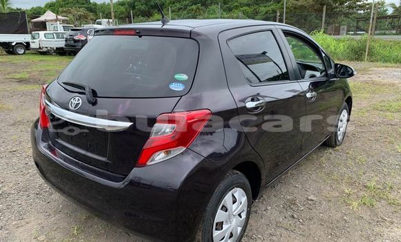 Acheter Occasion Voiture Toyota Vitz Noir à Komave, Western Acheter Occasion Voiture Toyota Vitz Noir à Komave, Western