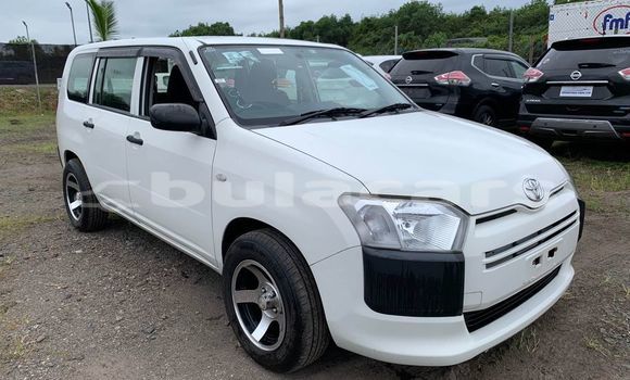 Acheter Occasion Voiture Toyota Probox Blanc à Barotu, Western Acheter Occasion Voiture Toyota Probox Blanc à Barotu, Western