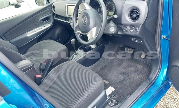 Acheter Occasion Voiture Toyota Vitz Bleu à Suva, Central Acheter Occasion Voiture Toyota Vitz Bleu à Suva, Central