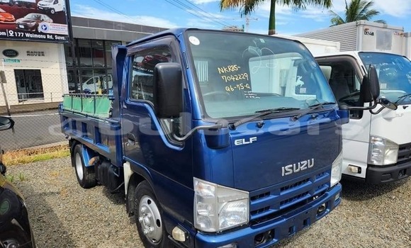 Acheter Occasion Utilitaire Isuzu FTR 850 Bleu à Suva, Central Acheter Occasion Utilitaire Isuzu FTR 850 Bleu à Suva, Central