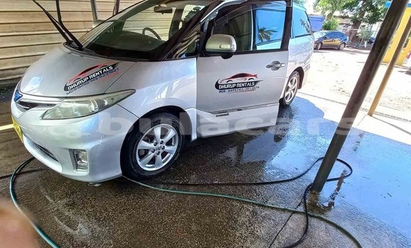 Acheter Occasion Voiture Toyota Estima Autre à Suva, Central Acheter Occasion Voiture Toyota Estima Autre à Suva, Central