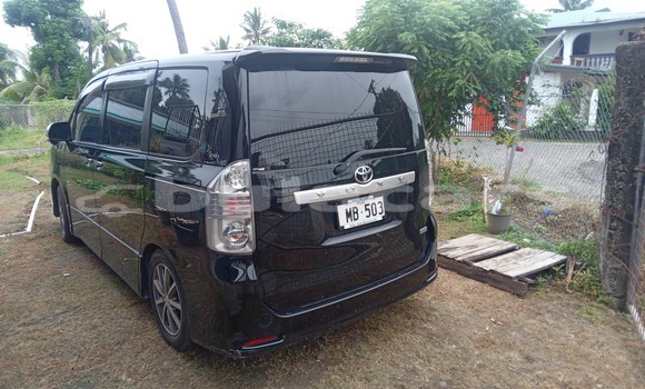 Buy Used Toyota Voxy Black Car in Nadi in Western Buy Used Toyota Voxy Black Car in Nadi in Western