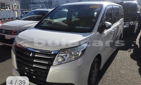 Buy Used Toyota Noah White Car in Labasa in Northern Buy Used Toyota Noah White Car in Labasa in Northern