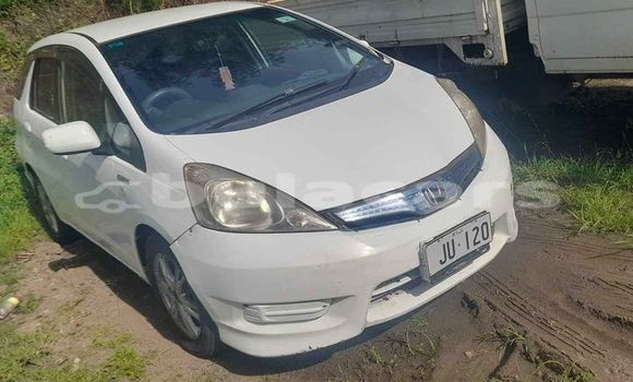 Acheter Occasion Voiture Toyota Prius Blanc à Komave, Western Acheter Occasion Voiture Toyota Prius Blanc à Komave, Western