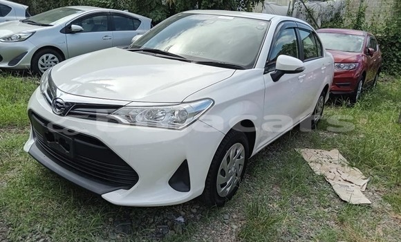 Buy Used Toyota Axio White Car in Import - Dubai in Central Buy Used Toyota Axio White Car in Import - Dubai in Central