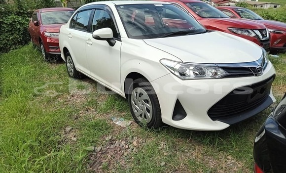 Buy Used Toyota Axio White Car in Import - Dubai in Central Buy Used Toyota Axio White Car in Import - Dubai in Central