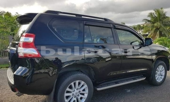 Buy Used Toyota Land Cruiser Prado Black Car in Komave in Western Buy Used Toyota Land Cruiser Prado Black Car in Komave in Western