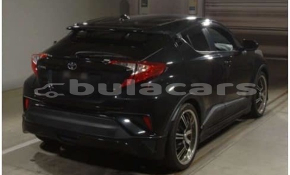 Acheter Occasion Voiture Toyota C-HR Noir à Import - Dubai, Central Acheter Occasion Voiture Toyota C-HR Noir à Import - Dubai, Central