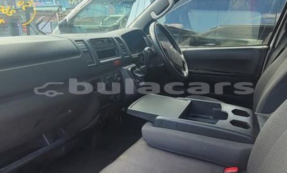 Buy Used Toyota Hiace White Car in Labasa in Northern Buy Used Toyota Hiace White Car in Labasa in Northern