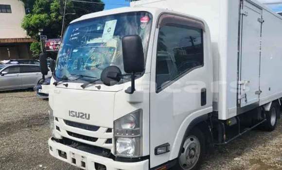 Buy Used Isuzu D-max Hi-Lander 2 dr White Car in Labasa in Northern Buy Used Isuzu D-max Hi-Lander 2 dr White Car in Labasa in Northern