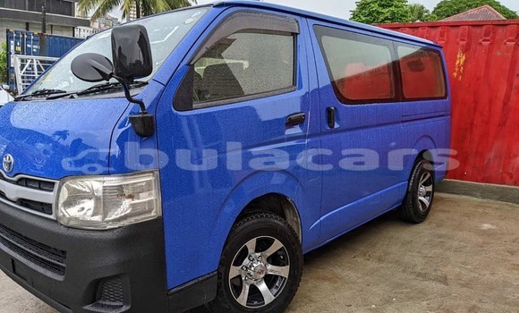 Buy Used Toyota Hiace Blue Car in Labasa in Northern Buy Used Toyota Hiace Blue Car in Labasa in Northern
