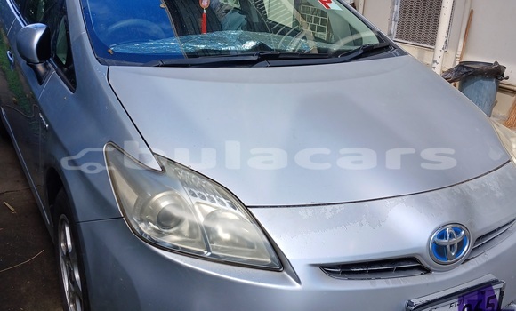 Buy Used Toyota Prius Silver Car in Nadi in Western Buy Used Toyota Prius Silver Car in Nadi in Western
