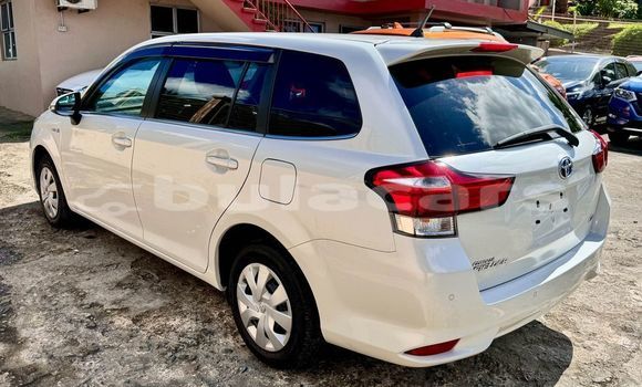 Buy Used Toyota Fielder White Car in Komave in Western Buy Used Toyota Fielder White Car in Komave in Western