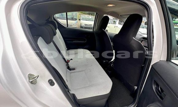 Buy Used Toyota Aqua White Car in Import - Dubai in Central Buy Used Toyota Aqua White Car in Import - Dubai in Central