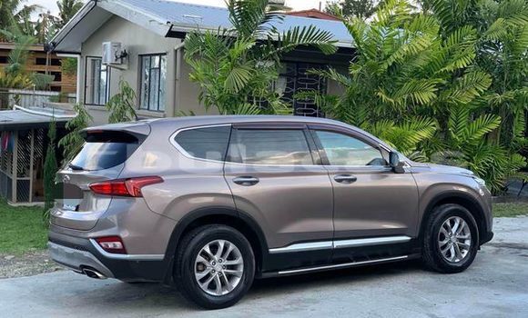 Buy Used Hyundai Santa Other Car in Ba in Western