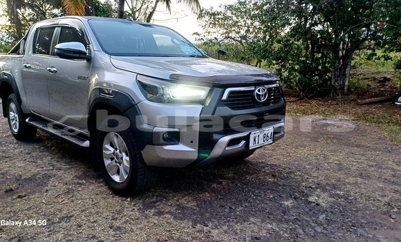Acheter Occasion Voiture Toyota Hiluxe Revo Gris à Ba, Western