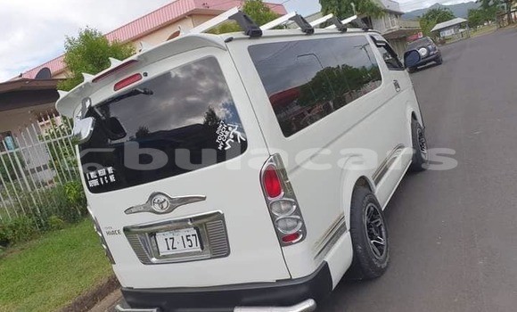 Acheter Occasion Voiture Toyota Hiace Blanc à Suva, Central Acheter Occasion Voiture Toyota Hiace Blanc à Suva, Central