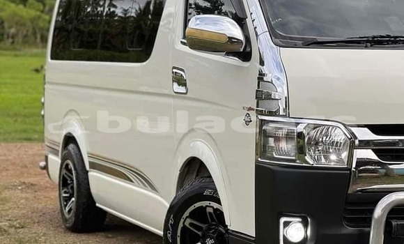Acheter Occasion Voiture Toyota Hiace Blanc à Suva, Central Acheter Occasion Voiture Toyota Hiace Blanc à Suva, Central