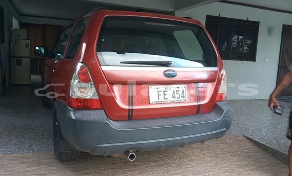 Acheter Occasion Voiture Subaru Forester Rouge à Komave, Western Acheter Occasion Voiture Subaru Forester Rouge à Komave, Western