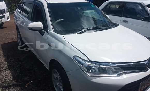 Acheter Occasion Voiture Toyota Fielder Blanc à Komave, Western Acheter Occasion Voiture Toyota Fielder Blanc à Komave, Western