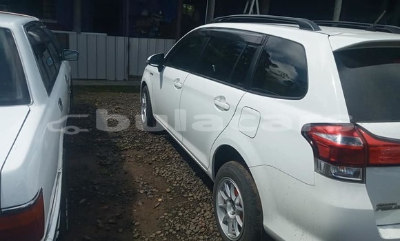 Acheter Occasion Voiture Toyota Fielder Blanc à Komave, Western Acheter Occasion Voiture Toyota Fielder Blanc à Komave, Western