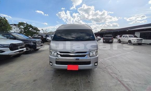 Buy Used Toyota Commuter Other Car in Ba in Western Buy Used Toyota Commuter Other Car in Ba in Western