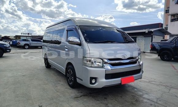 Buy Used Toyota Commuter Other Car in Ba in Western Buy Used Toyota Commuter Other Car in Ba in Western