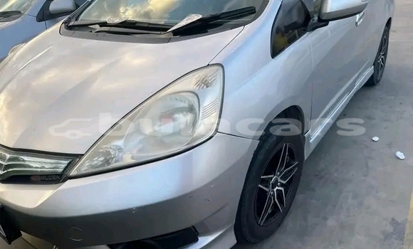 Acheter Occasion Voiture Honda Fit Blanc à Labasa, Northern Acheter Occasion Voiture Honda Fit Blanc à Labasa, Northern